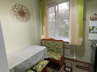 Apartament cu 2 camere, 38 m², Buiucani, Chișinău foto 5