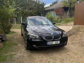 BMW 5 Series foto 1