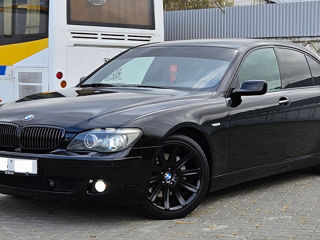 BMW 7 Series foto 5