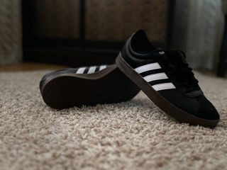 Vand adidas foto 3