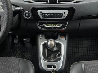 Renault Grand Scenic foto 7