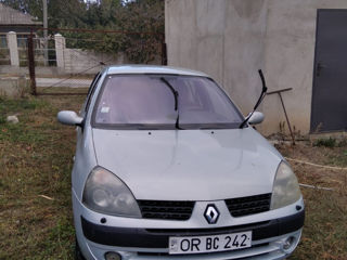 Renault Clio foto 3