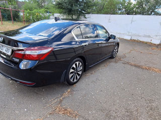 Honda Accord foto 6