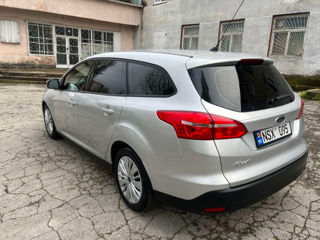 Ford Focus foto 3