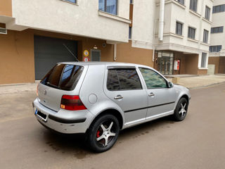 Volkswagen Golf foto 4