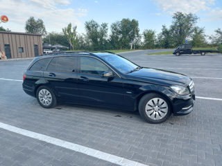 Piese auto mercedes-benz w204 universal