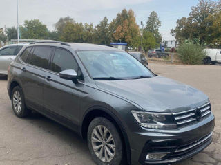 Volkswagen Tiguan foto 2