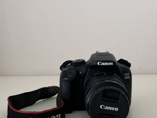 Canon ios 1300D foto 1