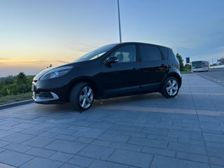 Renault Scenic foto 8