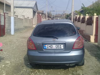 Nissan Almera foto 4