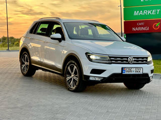 Volkswagen Tiguan foto 2