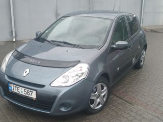 Renault Clio foto 6