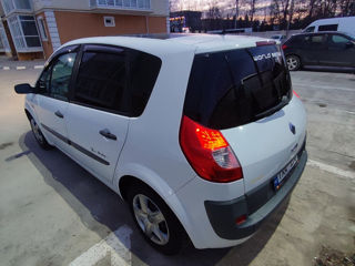 Renault Scenic foto 4