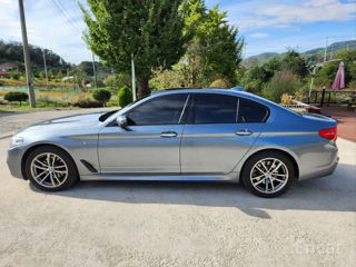 BMW 5 Series foto 5