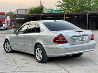 Mercedes E-Class foto 4