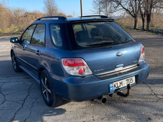 Subaru Impreza foto 4