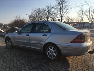 Mercedes C Class foto 3