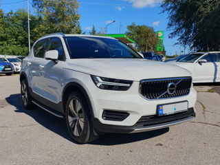 Volvo XC40 foto 2