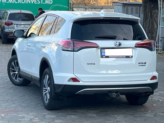 Toyota Rav 4 foto 5