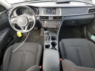 KIA Optima foto 9