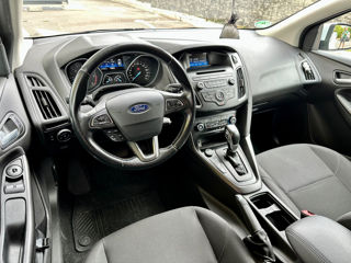 Ford Focus foto 6