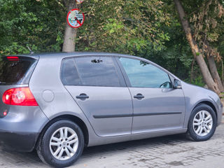 Volkswagen Golf foto 2