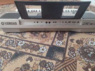 Yamaha psr 2000 foto 2