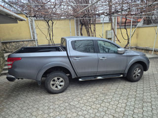 Mitsubishi L200 foto 2