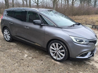 Renault Grand Scenic foto 2