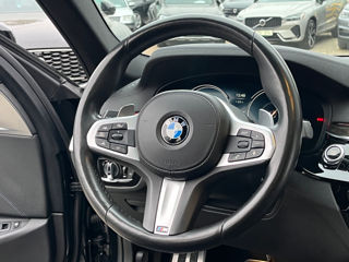 BMW 5 Series foto 11