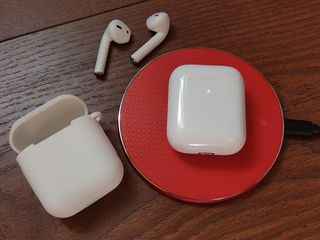Airpods 2 Wireless charging foto 1