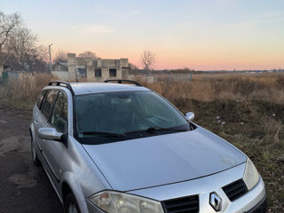 Renault Megane foto 2