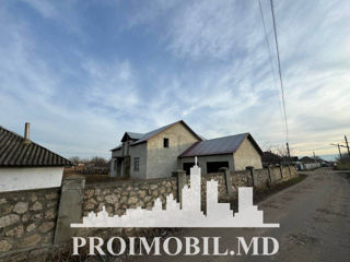 Casă spre vânzare cu 5 camere, 204 m2 în Orhei, Orhei foto 3