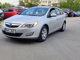 Opel Astra foto 1