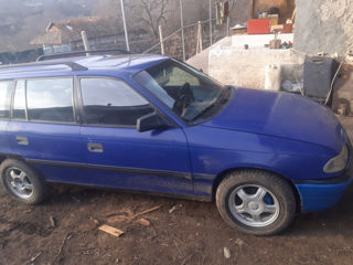 Opel Astra foto 8