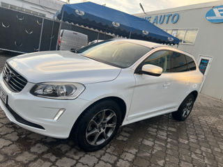 Volvo XC60 foto 9