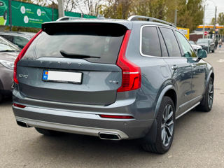 Volvo XC90 foto 4