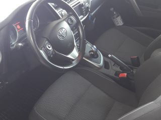 Toyota Auris foto 10