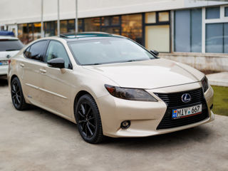 Lexus ES Series