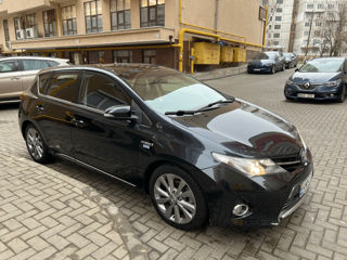 Toyota Auris foto 2