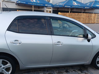 Toyota Auris foto 4