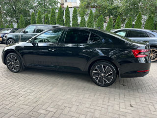 Skoda Superb foto 3