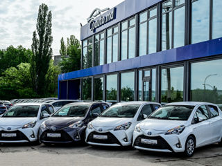 Toyota Yaris foto 8