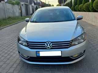 Volkswagen Passat foto 4