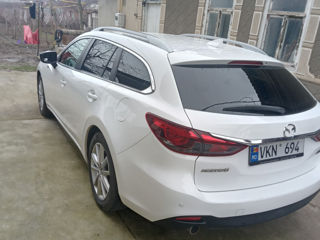 Mazda 6 foto 2