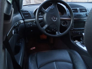 Mercedes E-Class foto 6