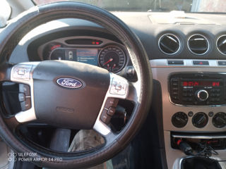 Ford Galaxy foto 3