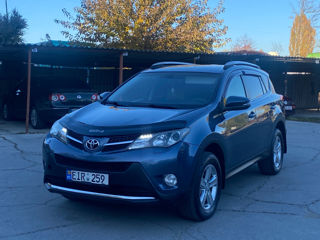 Toyota Rav 4 foto 1