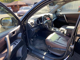 Toyota Highlander foto 7