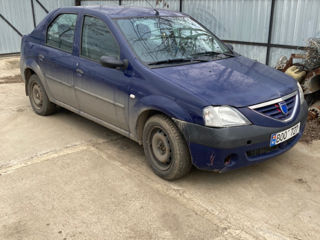 Dacia Logan foto 2